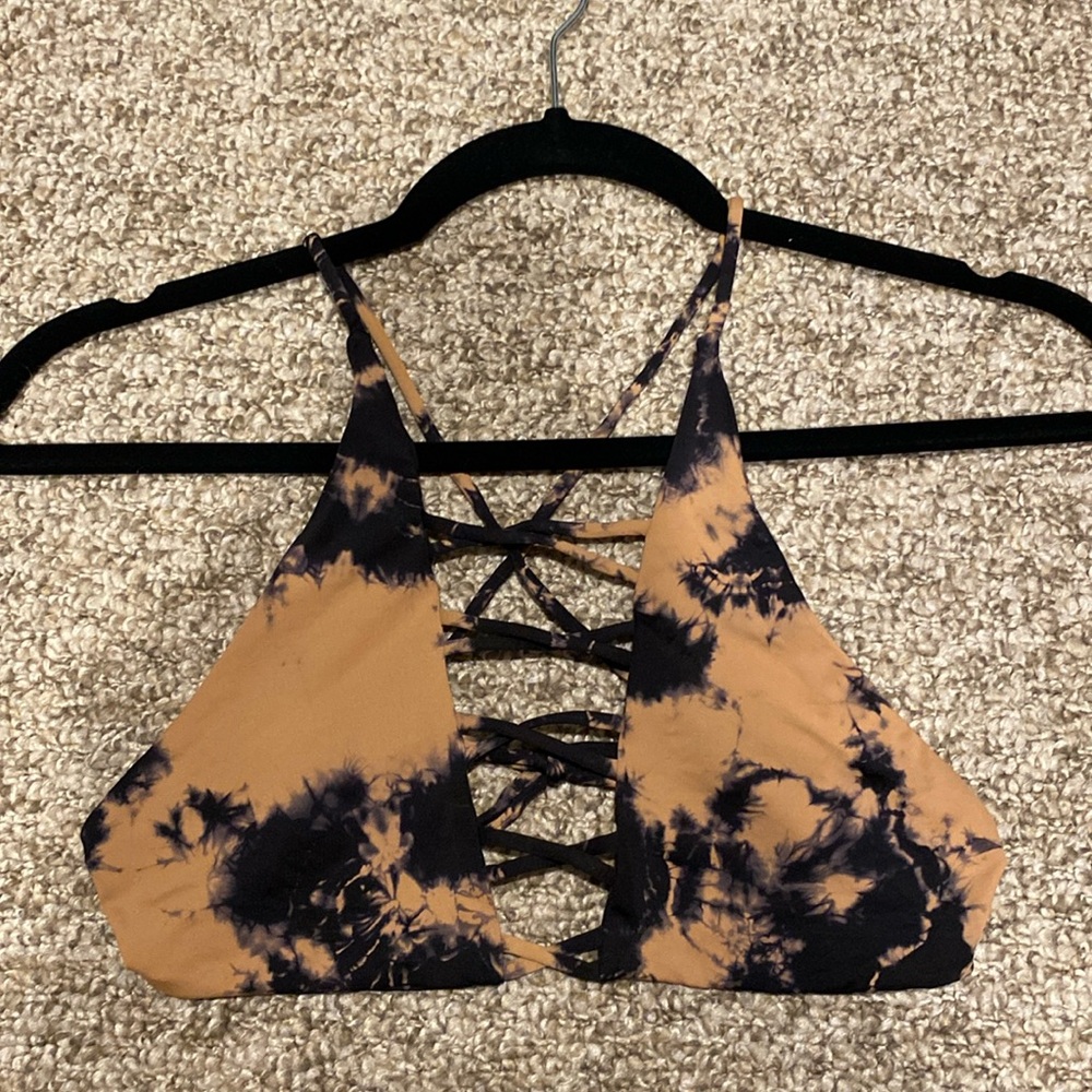 Dippin’ Daisy’s bikini NWT